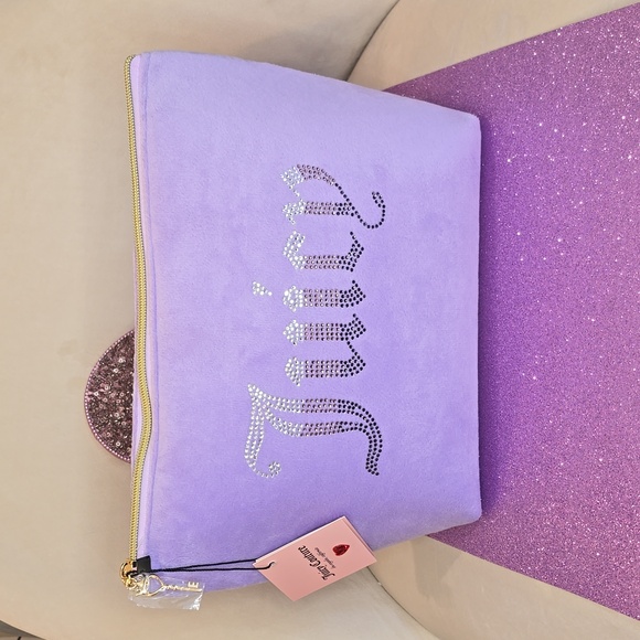 Juicy Couture 💜NWT💜 Light Purple Cosmetic Travel Bag!💜💜💜 - Picture 6 of 12